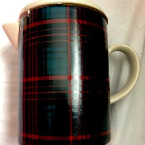 Hearth & Hand Ceramic Christmas Coffee Pot (Read descrip)